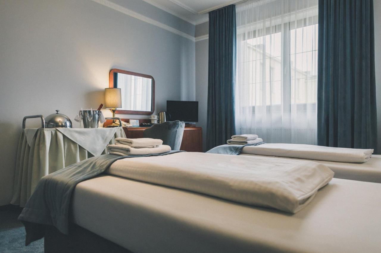 Hotel Czardasz Spa & Wellness Płock Eksteriør bilde