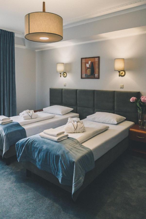 Hotel Czardasz Spa & Wellness Płock Eksteriør bilde