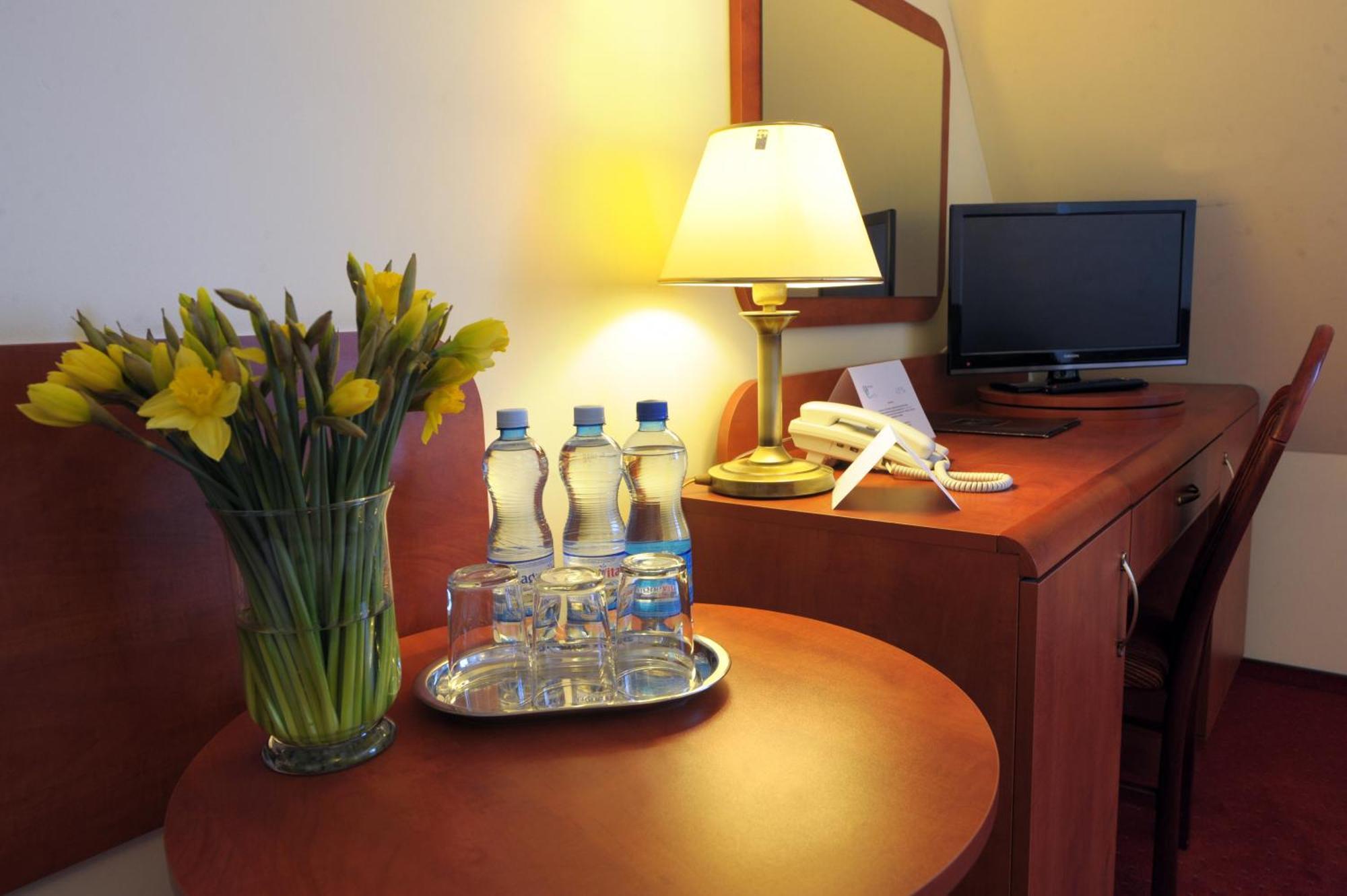 Hotel Czardasz Spa & Wellness Płock Rom bilde