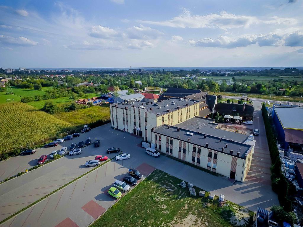 Hotel Czardasz Spa & Wellness Płock Eksteriør bilde