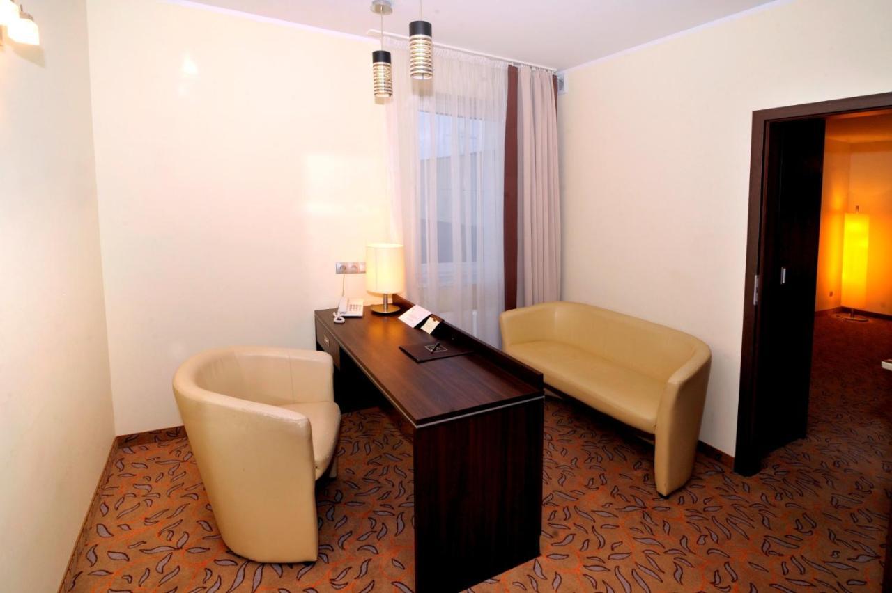 Hotel Czardasz Spa & Wellness Płock Rom bilde